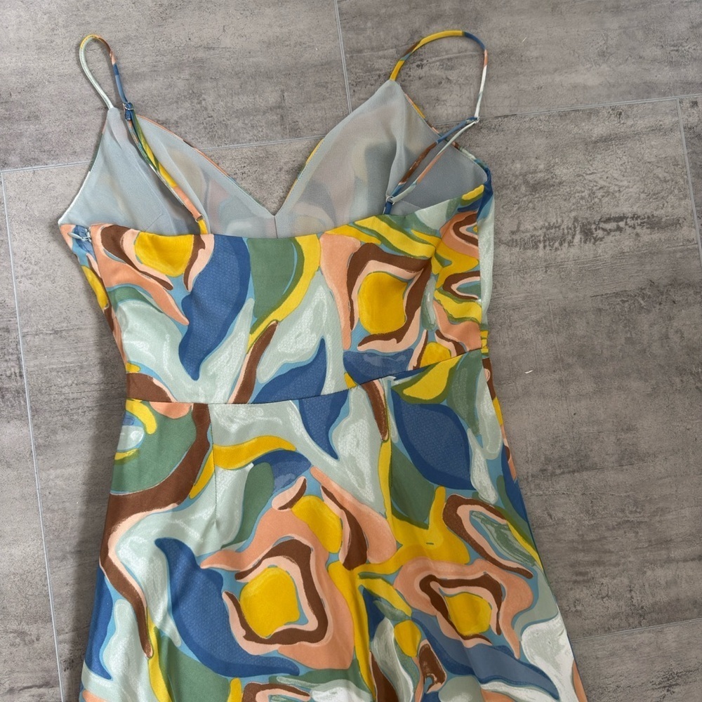 FLORET STUDIOS Printed Tie Front Satin Maxi Dress in Yellow Multi Swirl Size S - Picture 7 of 15